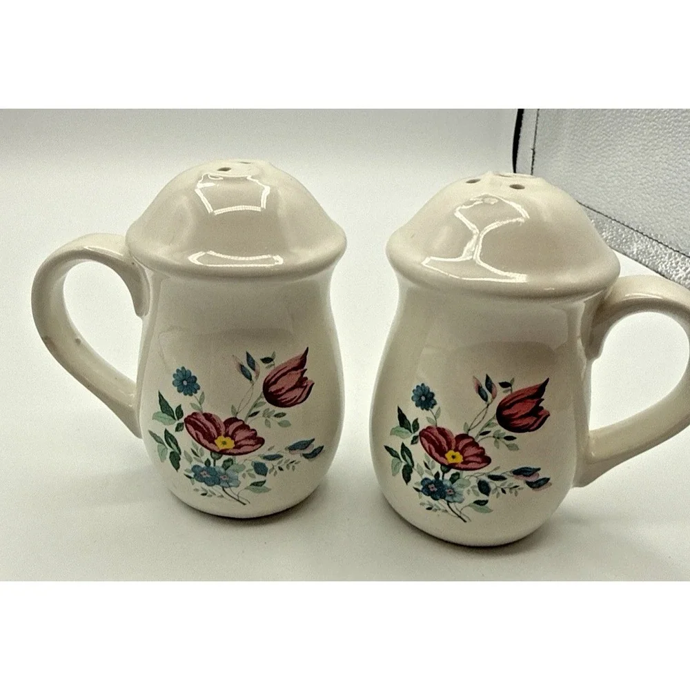 Vintage Sapota Salt & Pepper Shaker Set Ceramic Blue & Burgundy Floral Country